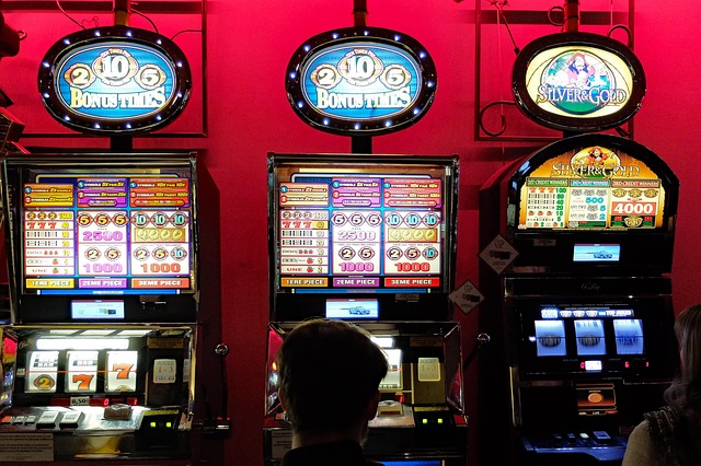 Sådan knækker du koden: Myter og fakta om spilleautomater